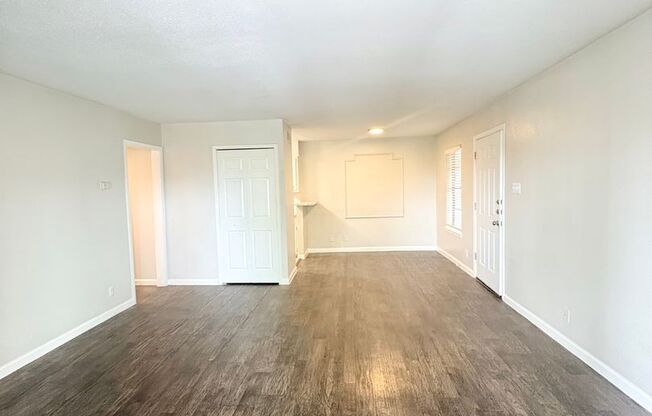 1 bed, 1 bath, 750 sqft, $1,095, Unit 01-0109