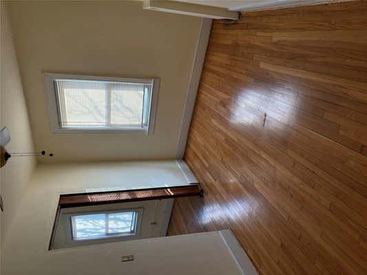 1 bed, 1 bath, 500 sqft, $1,800