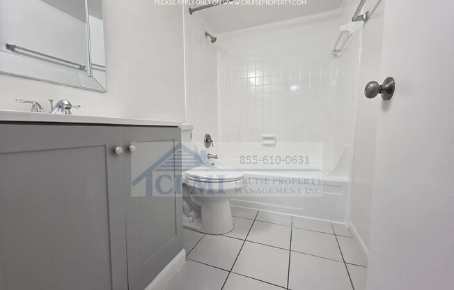 2 beds, 1 bath, 896 sqft, $2,250, Unit C403