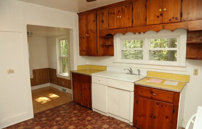 124 Buck Mountain Road | 2 Bedroom Cottage In Earlysville