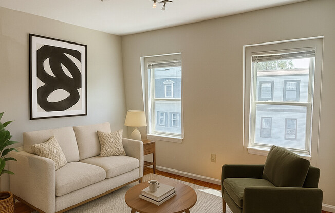 506 E 8 ST
