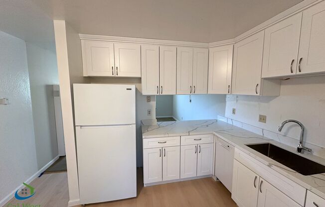 1 bed, 1 bath, 600 sqft, $1,925, Unit 17