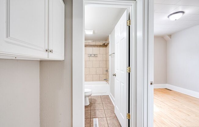 2 beds, 1 bath, 1,050 sqft, $1,399, Unit 1312A