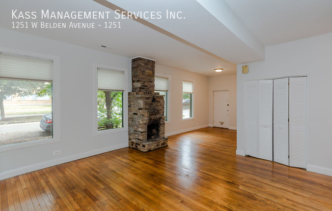 1251 W BELDEN AVE