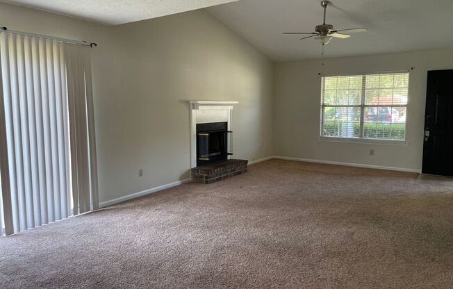 3 beds, 2 baths, $1,650