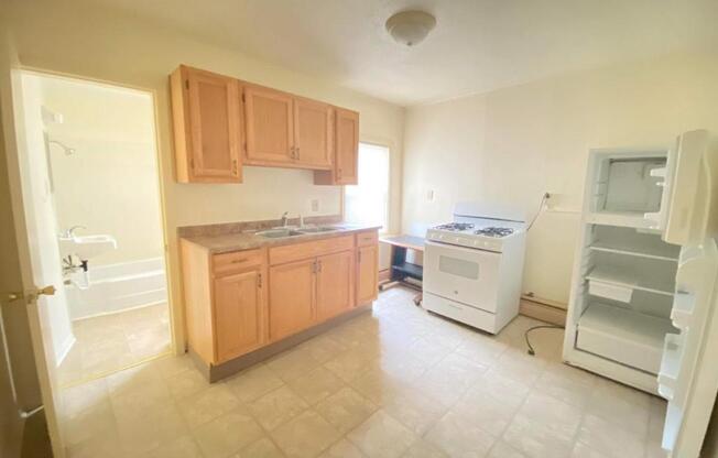 2 beds, 1 bath, $1,000