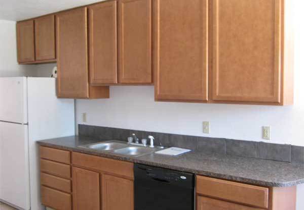 NICE UPDATED 2BED 1BATH HOME LOCATED NEAR THOMAS/GRANITE REEF