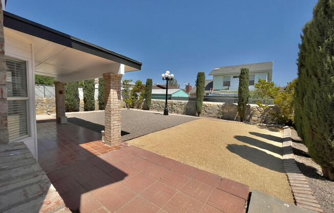 3 beds, 2 baths, $1,845