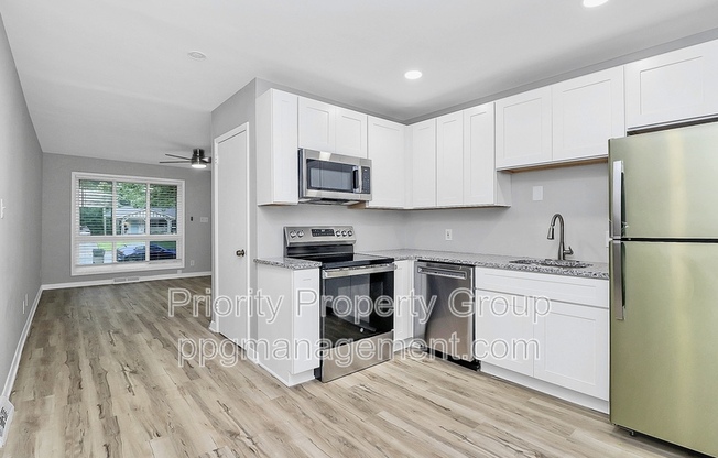 1808 HERRIN AVE