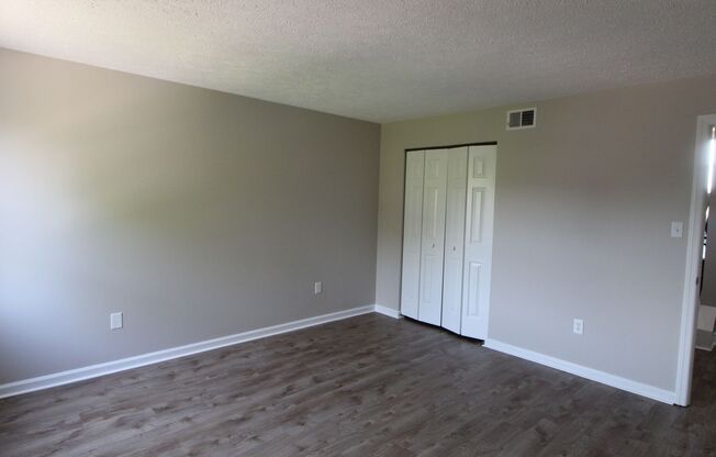 1 bed, 1 bath, 655 sqft, $1,275, Unit NF 1421 - 1