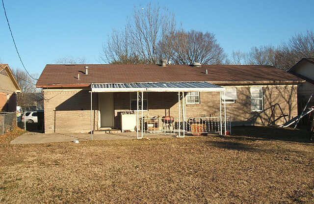 Beautiful 3 Bedroom 2 Bathroom in Garland!