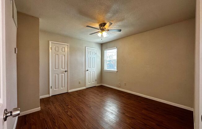 Economical 1 Bd / 1 Ba at Spring Tree Near Baylor!