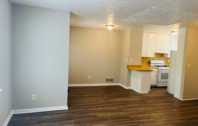2 beds, 1.5 baths, 1,235 sqft, $1,395, Unit D