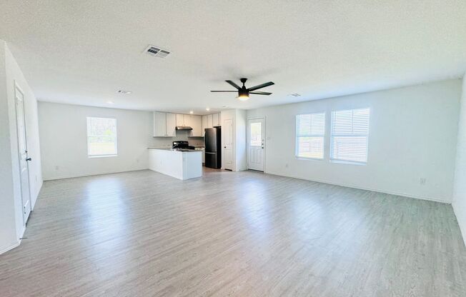 4bd 2.5 ba in New Braunfels