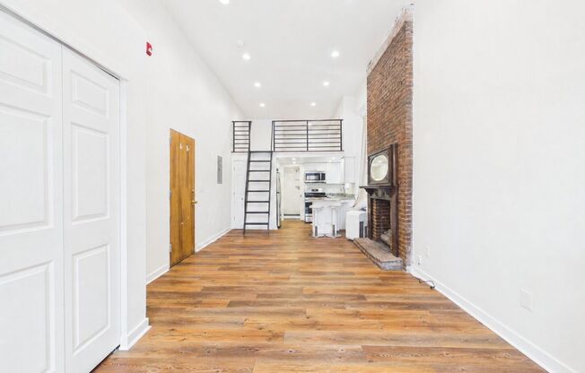 111 S 21st Street