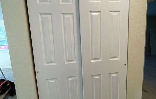 2 beds, 1 bath, 945 sqft, $1,500, Unit 088