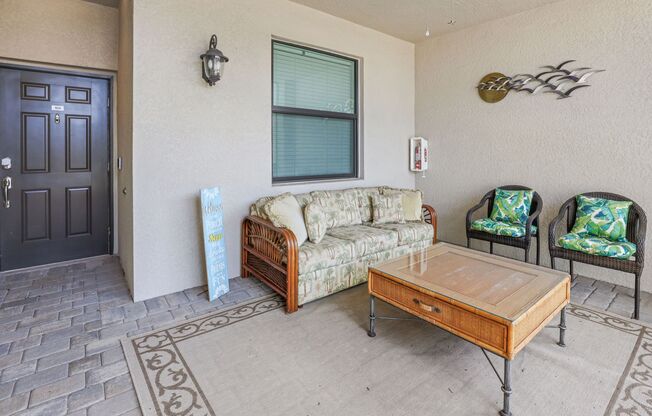 2 beds, 2 baths, $2,700