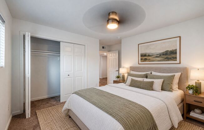 3 beds, 2 baths, 1,200 sqft, $1,995, Unit 2290-03