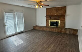 3 beds, 2 baths, $1,275