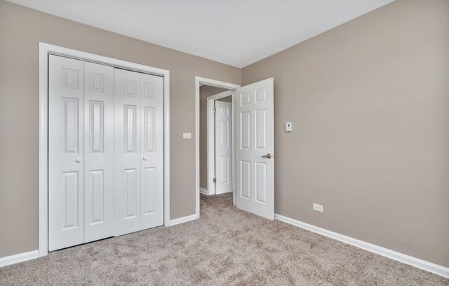 2 beds, 1 bath, 1,032 sqft, $1,750, Unit 33-25 Iron Gate