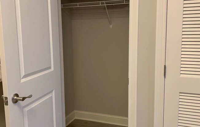 1 bed, 1 bath, 848 sqft, $775, Unit 07