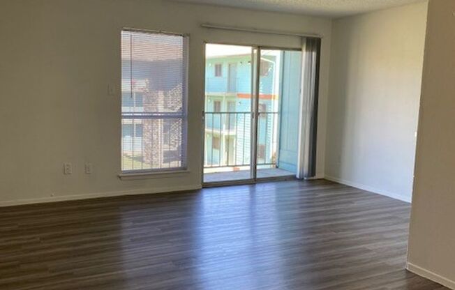 Studio, 1 bath, 523 sqft, $1,199, Unit 235