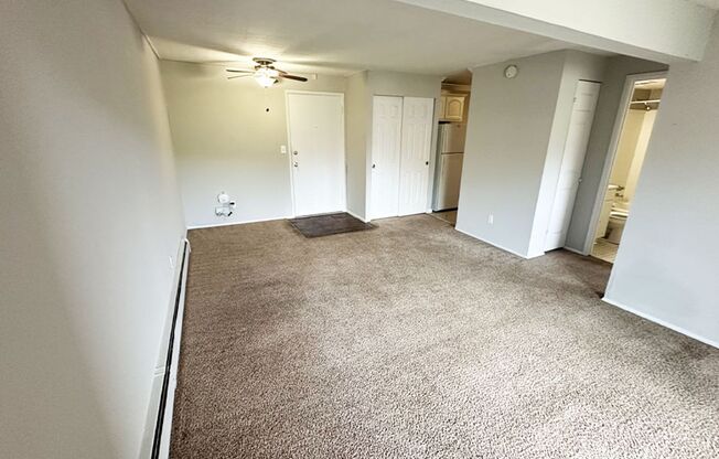 1 bed, 1 bath, 560 sqft, $815, Unit 715-18