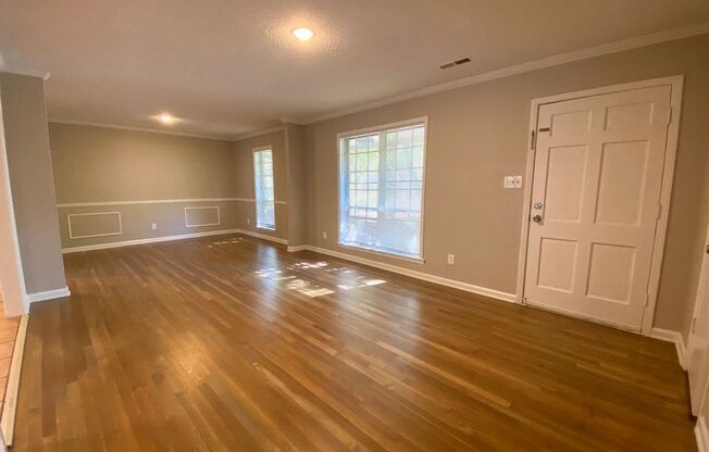 3 bedroom 2 bathroom near Sycamore View and Macon