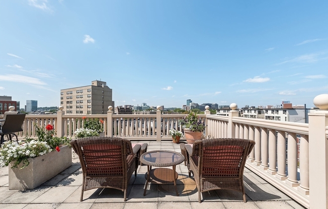 2 beds, 2 baths, 1,187 sqft, $5,800, Unit 304