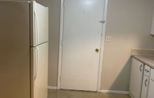 2 Bedroom 1 Bath Duplex For Rent at 7068 County Road #213 Wildwood, Fl. 34785.