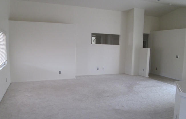 1018 Elliot Park Ave.