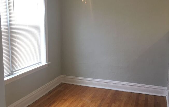 Studio, 1 bath, $1,175, Unit C7