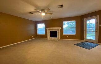 3 beds, 3.5 baths, $2,095