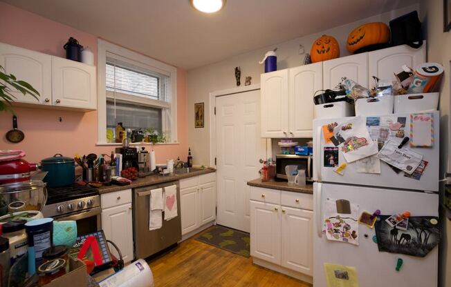 2131 Giddings