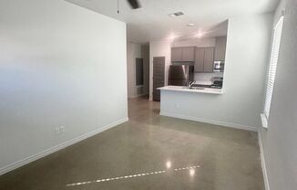 3 beds, 2 baths, 2,620 sqft, $1,500, Unit B