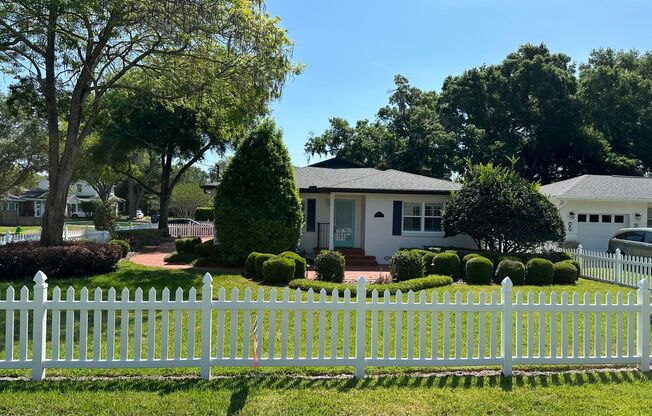 Charming 3 Bed 2 Bath home in the heart of Winter Park