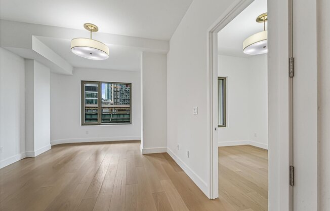 1 bed, 1 bath, 629 sqft, $5,000, Unit 504