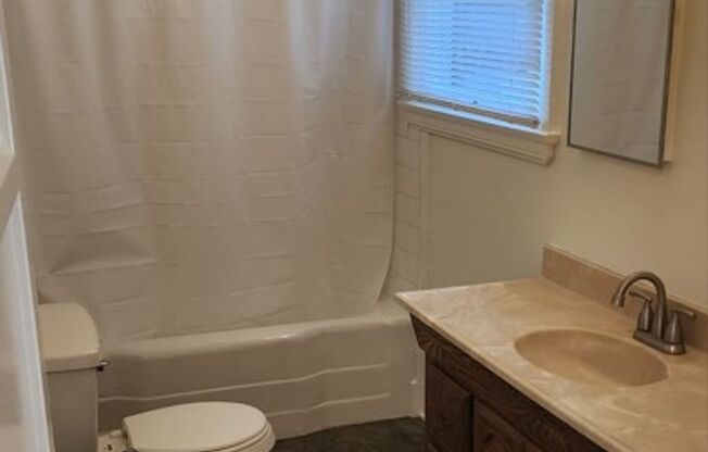 One-bedroom, one-bathroom apartment in Altadena