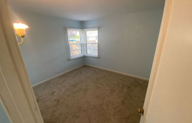 2 beds, 1 bath, $2,150