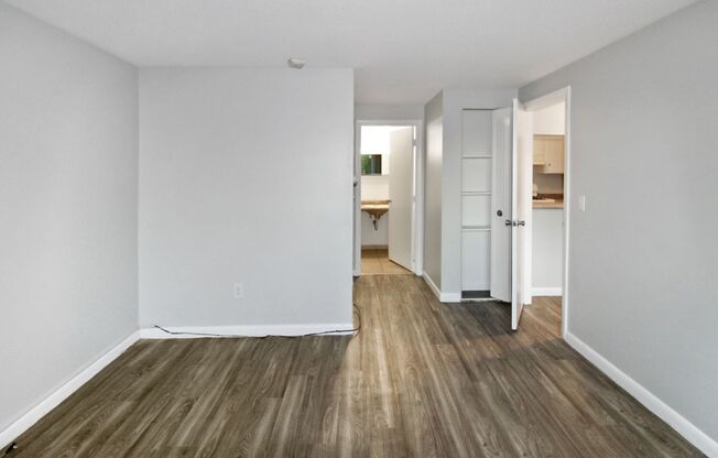 1 bed, 1 bath, 712 sqft, $1,475, Unit 096