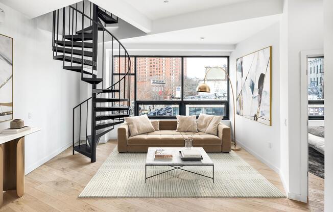 473 W 125 ST