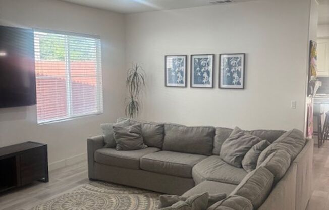 Beautiful Two-Story Residence in Desirable Murrieta Community-29725 Big Dipper Way