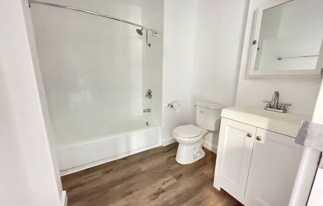 1 bed, 1 bath, $1,895