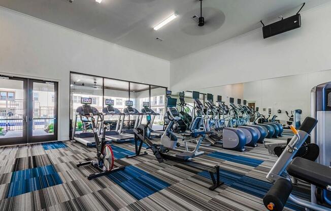 Fitness Center With Modern Equipment at Berkshire Spring Creek, Texas, 75044