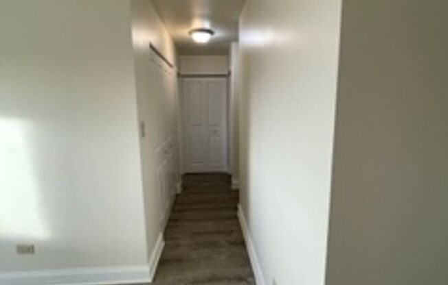 1 bed, 1 bath, 650 sqft, $1,420, Unit 602