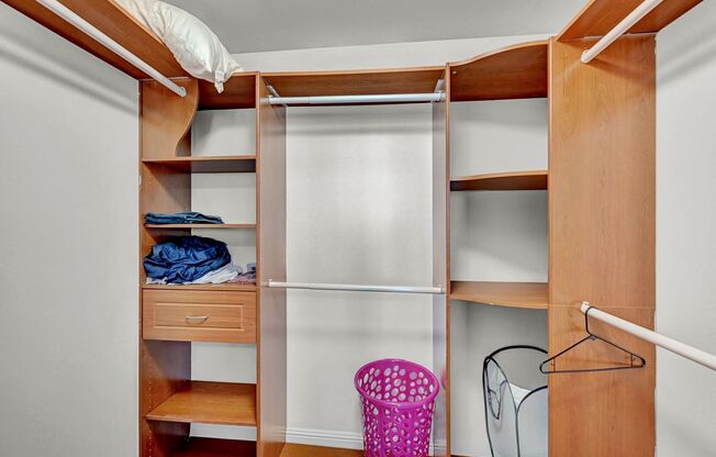 1 bed, 1 bath, $1,925, Unit # 811