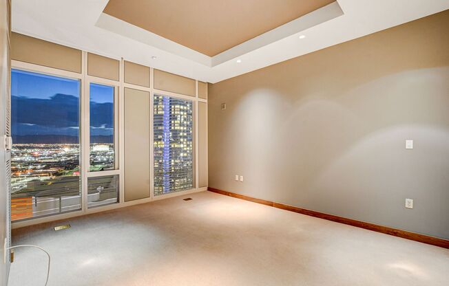 1 bed, 1.5 baths, $6,995