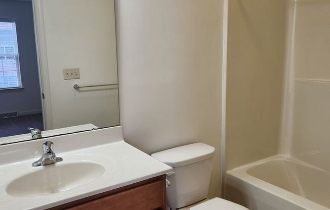 2 beds, 2.5 baths, 1,316 sqft, $1,965, Unit SU10_104