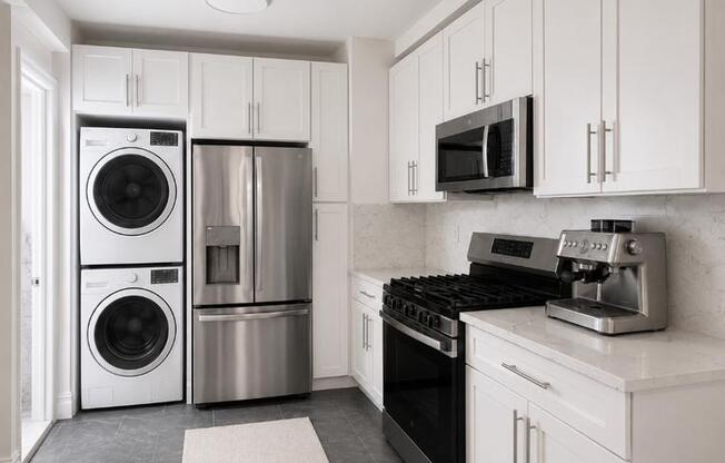 5 beds, 5 baths, 2,800 sqft, $16,000, Unit 1A