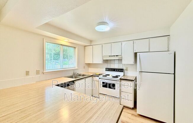13715 SE 20 CIR